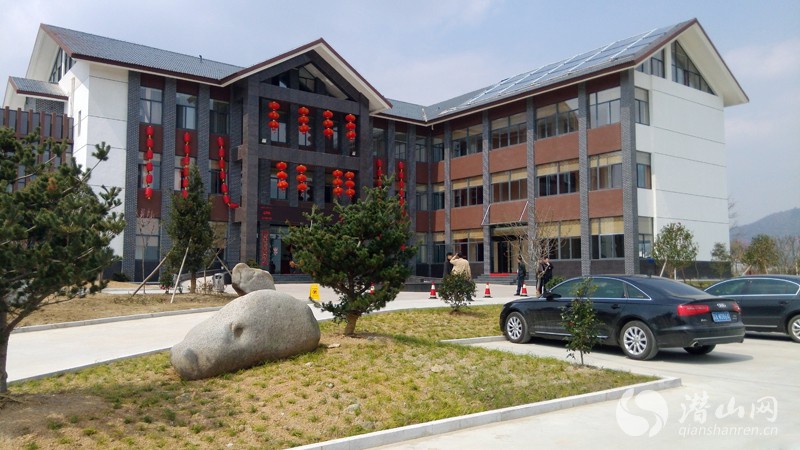 05.jpg