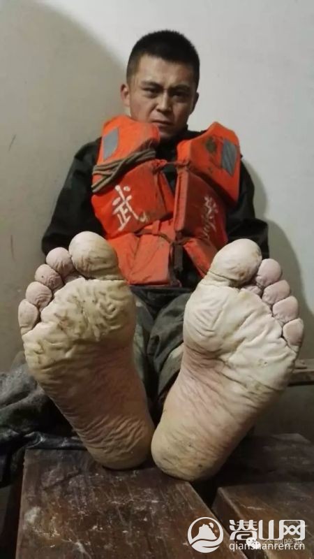 1056535216.jpg