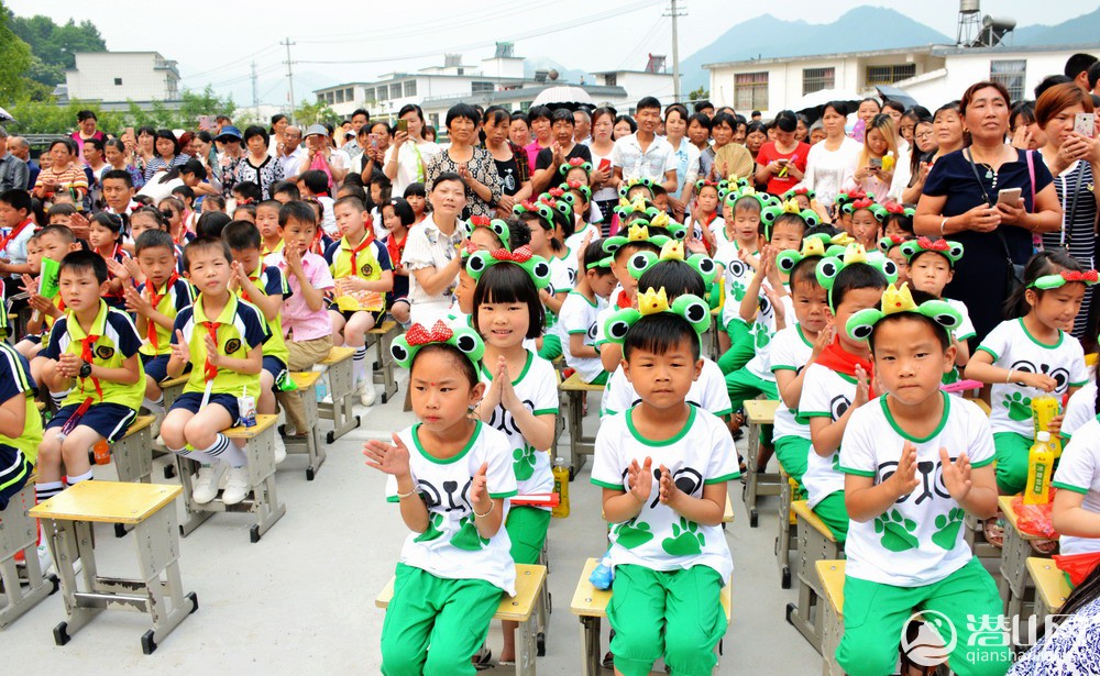 03.jpg