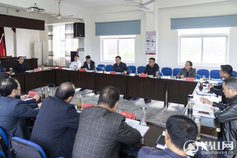 CtG0ZWOEvUmAO-prAAH0Ry2E634092.jpg